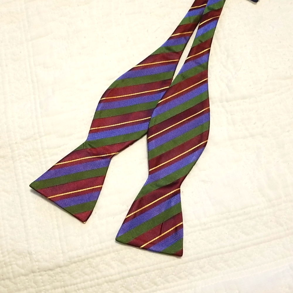 NWT Saddlebred Bow Tie